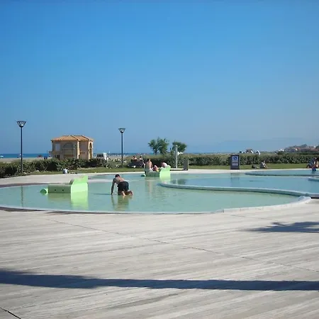 6 Couchages, 100m Plage, Parking, Clim, Lave Linge, Lave Vaisselle..... Apartment Leucate