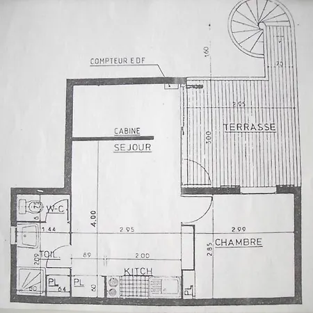 6 Couchages, 100m Plage, Parking, Clim, Lave Linge, Lave Vaisselle..... Apartment