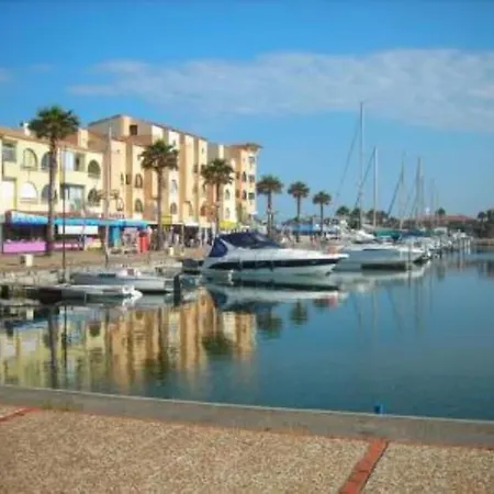 Apartment 6 Couchages, 100m Plage, Parking, Clim, Lave Linge, Lave Vaisselle..... *
